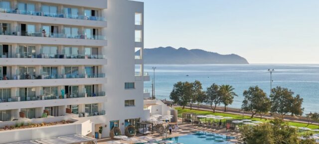 MALLORCA-KRACHER: 8 Tage im TOP 4* Hotel mit Frühstück & Flug nur 379€