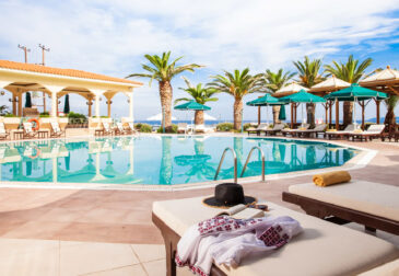 Luxus in Griechenland: 7 Tage im TOP 5* Hotel mit Halbpension & Flug nur 419€