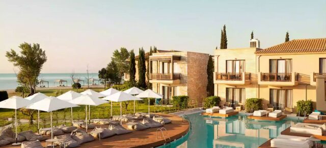 Griechischer Traumurlaub: 8 Tage Griechenland mit TOP 5* Hotel, Halbpension, Flug & Extras nur 485€