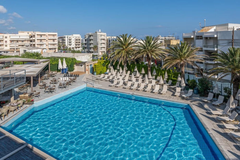 hotel minos