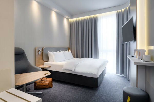 erding holiday inn express zimmer