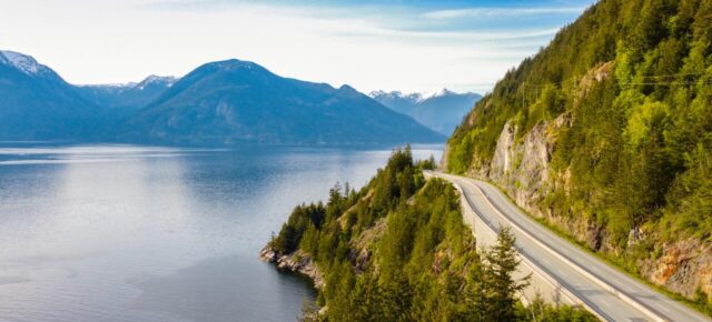 Mit Lufthansa nach Vancouver: 14 Tage Roadtrip mit Hotel, Camper & Flug ab 1299€