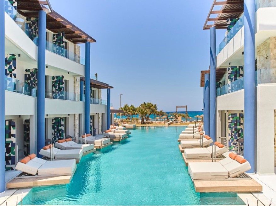 Paralos Kosta Álimia Hotel