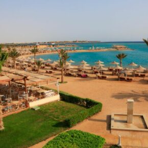 Solo-Auszeit in Ägypten: 6 Tage im 4* Labranda Club Makadi mit All Inclusive, Flug & Transfer ab 669€