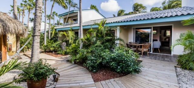 Traumstrände in der Karibik: 9 Tage im TOP 3.5* Hotel auf Aruba mit Flug und Transfer für 915€