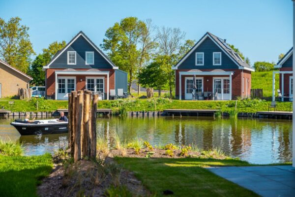 EuroParcs Ijsselmeer Watervilla 6