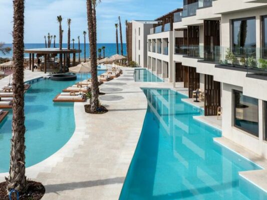 Nalu Resort & Spa