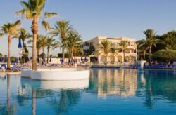 Familienurlaub auf Mallorca: 8 Tage inkl. 3* Hotel mit Aquapark, All Inclusive, Flug & T...