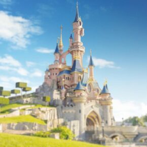 Zurück in die Kindheit: 2 Tage mit Tageseintritt ins Disneyland® mit Hotel nach Wahl...