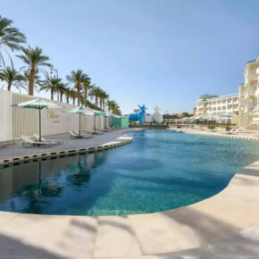 Ägypten: 8 Tage ins TOP 4* Hotel in Hurghada mit All Inclusive und Flug für nur 487€