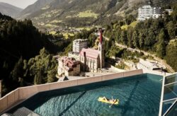 Wellness in Österreich: 2 Tage im TOP 4* Hotel mit Rooftop Infinity Pool inkl. Halbpension nu...