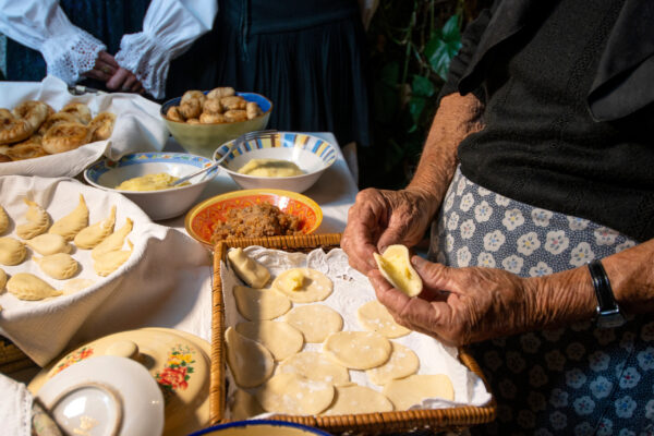 Italien Sardinien Teigtaschen