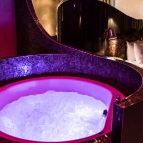 Kurztrip: 2 Tage in den Niederlanden im 4* Hotel inkl. Luxus-Suite mit Frühstück & Whirlpool nur 114€