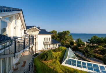 Wochenende auf Rügen: 3 Tage im TOP Dorint Strandhotel inkl. Frühstück ab 241€