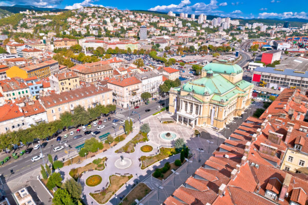 Koratien Rijeka Nationaltheater von oben