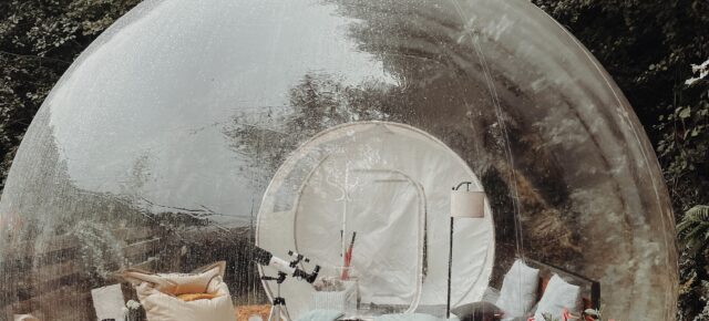 Schlafen unterm Sternenhimmel: 2 Tage im Bubble Tent Elzach inkl. Frühstück & weiteren Extras NUR 175€