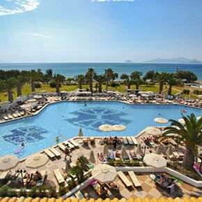 Griechenland: 8 Tage nach Kos ins 4* Hotel mit Halbpension, Flug, Transfer & Zug nur 538€