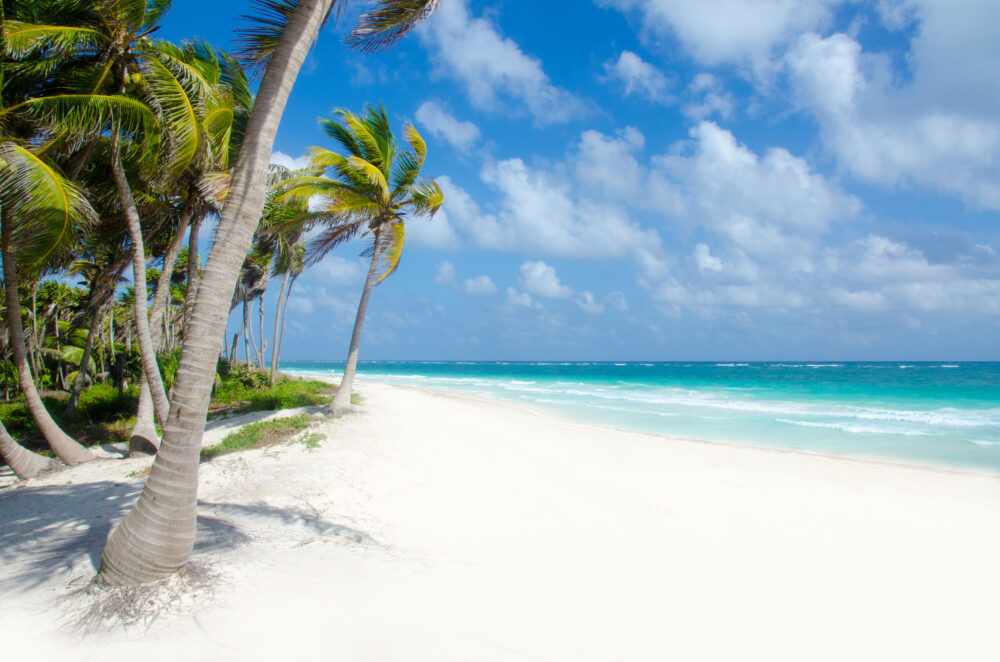 Sicht auf den Strand Playa del Carmen in Mexiko