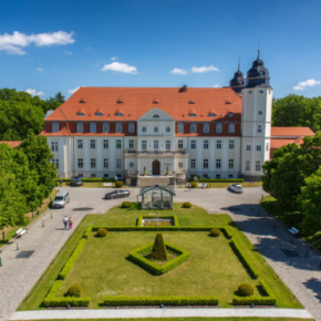 Mecklenburg-Vorpommern: 4 Tage sich fühlen wie ein König im 5* SCHLOSS Hotel Fleesensee
