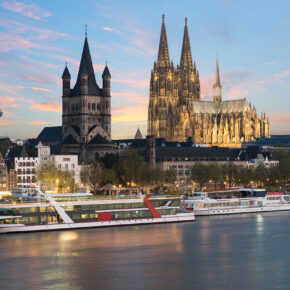 Adventskreuzfahrt: 4 Tage mit der DCS Amethyst 2 über den Rhein inklusive Vollpension für NUR 409€